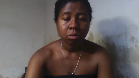 Snapshot of murielleee chatting on May 2026 08:20:01 AM murielleee online show from May 2026 08:20:01 AM