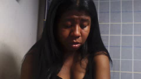 Snapshot of murielleee chatting on June 2026 06:56:01 PM murielleee online show from June 2026 06:56:01 PM