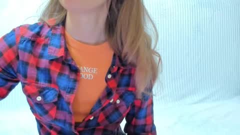 Snapshot of murrrmuah chatting on January 2026 06:13:02 PM murrrmuah online show from January 2026 06:13:02 PM