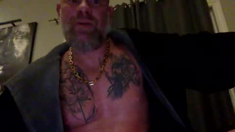Snapshot of muscledick40 chatting on February 2025 03:13:02 AM muscledick40 online show from February 2025 03:13:02 AM