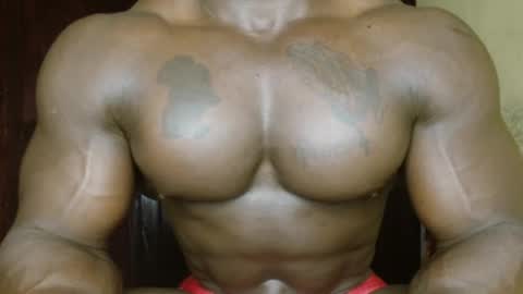 musclegod23 online show from February 2026 02:16:02 PM