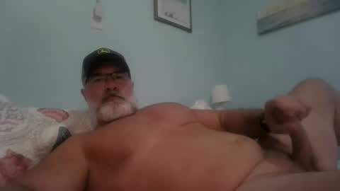 Snapshot of musclemeat41 chatting on September 2025 06:22:02 PM musclemeat41 online show from September 2025 06:22:02 PM