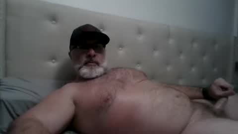 Snapshot of musclemeat41 chatting on February 2026 01:12:01 AM musclemeat41 online show from February 2026 01:12:01 AM