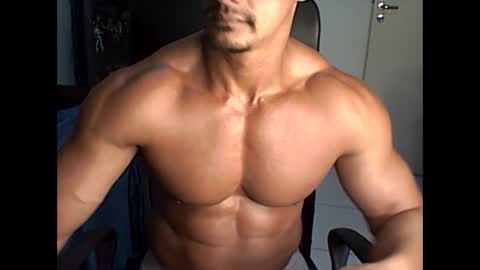 Snapshot of muscleoss chatting on January 2025 10:34:02 PM muscleoss online show from January 2025 10:34:02 PM