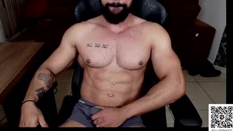 Snapshot of muscleweed420 chatting on October 2025 11:41:02 AM Ragnar online show from October 2025 11:41:02 AM