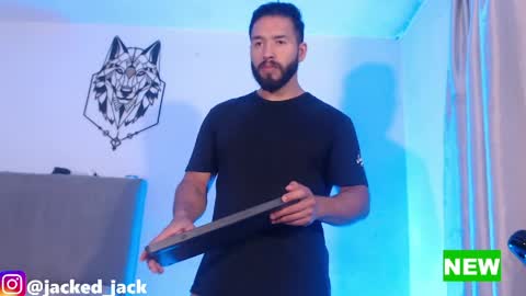 muscular_jack online show from April 2026 03:37:02 AM