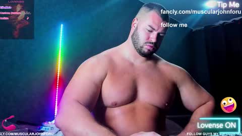 Snapshot of muscularjohnforu chatting on September 2025 11:55:02 AM click icon for peach online show from September 2025 11:55:02 AM