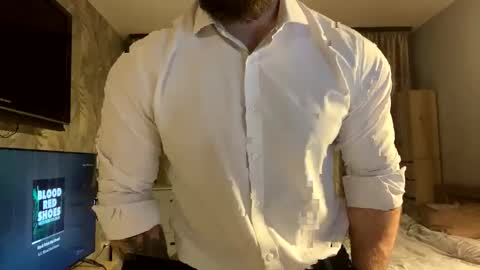 muscularjuggler online show from February 2026 03:05:02 PM