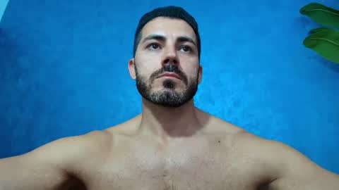 Snapshot of muscularmaster chatting on June 2026 09:39:01 PM muscularmaster onlyfans online show from June 2026 09:39:01 PM