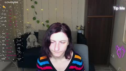 Snapshot of muse_kitty_jenia chatting on January 2025 09:50:01 PM Jenya online show from January 2025 09:50:01 PM