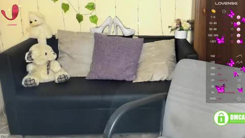 Snapshot of muse_kitty_jenia chatting on February 2025 06:26:02 PM Jenya online show from February 2025 06:26:02 PM