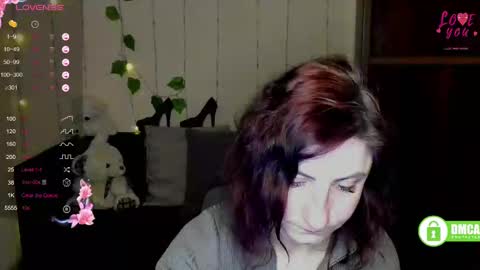 Snapshot of muse_kitty_jenia chatting on March 2025 06:50:01 PM Jenya online show from March 2025 06:50:01 PM