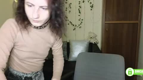 Snapshot of muse_kitty_jenia chatting on April 2026 05:21:01 PM Jenya online show from April 2026 05:21:01 PM