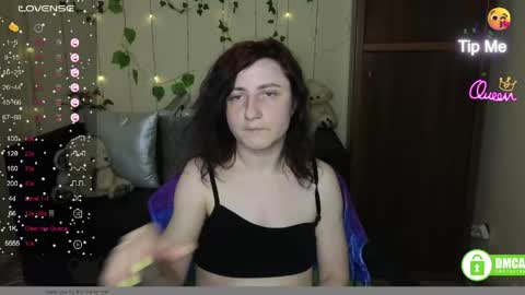 Snapshot of muse_kitty_jenia chatting on April 2026 06:14:02 PM Jenya online show from April 2026 06:14:02 PM