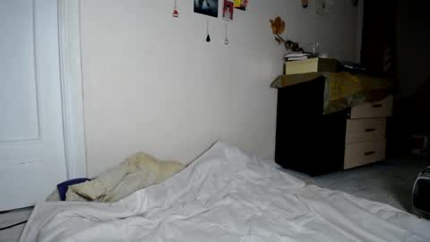 Snapshot of muse_online chatting on December 2024 04:09:01 AM Muse Ali online show from December 2024 04:09:01 AM