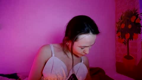 Snapshot of muse_online chatting on January 2025 05:33:01 PM Muse Ali online show from January 2025 05:33:01 PM