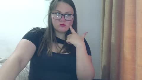 musechic_wild online show from April 2026 10:57:01 AM