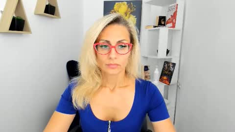 Diana online show from September 2025 10:48:02 AM