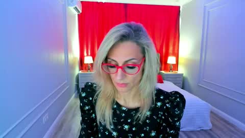 Diana online show from April 2026 12:21:01 PM