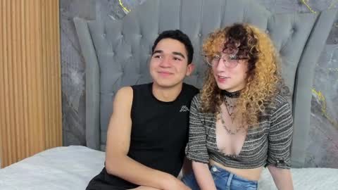 muss_shadw_couple online show from April 2026 09:04:02 PM