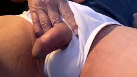 bighead mature oldcock love hairy pussy C2C married..hairy women more than welcome. Tips not required but appreciated online show from March 2025 03:18:01 PM