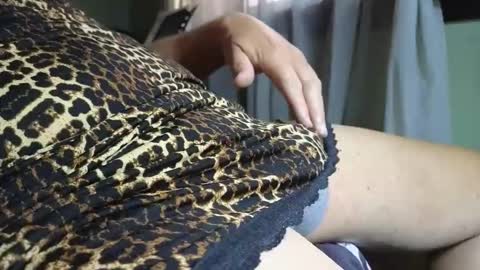 Snapshot of mvafkr chatting on November 2025 06:13:01 AM Muva Fucker online show from November 2025 06:13:01 AM