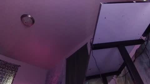 ghost mantis online show from April 2026 09:50:02 PM