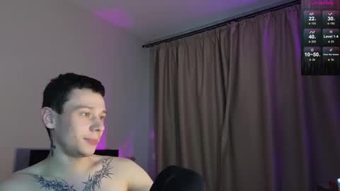 Snapshot of mvpzxc chatting on November 2025 01:01:02 PM 1x1 online show from November 2025 01:01:02 PM