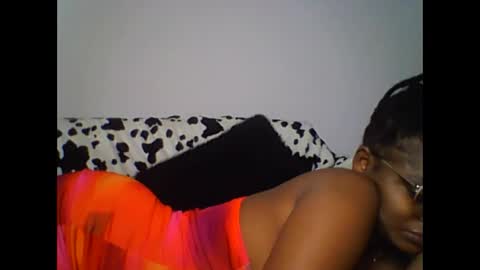 Snapshot of mwana69 chatting on January 2026 12:26:01 AM mwana69 online show from January 2026 12:26:01 AM