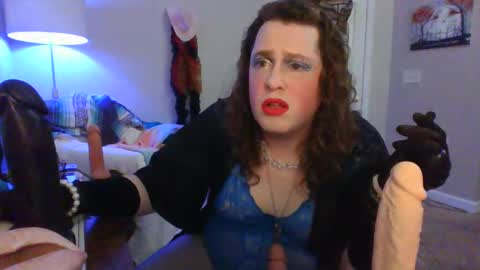 Mx Charlotte online show from December 2024 10:12:01 PM