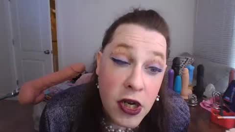 Mx Charlotte online show from October 2025 06:16:01 PM