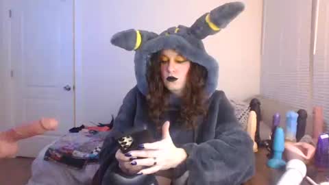 Mx Charlotte online show from November 2025 02:35:02 AM