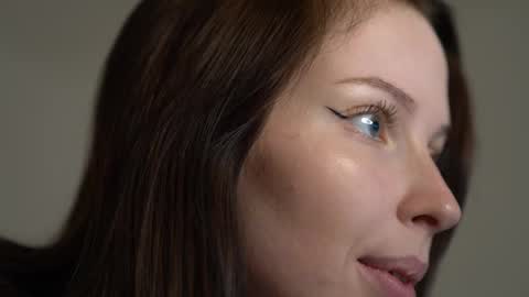 STELLA online show from April 2026 06:10:01 PM