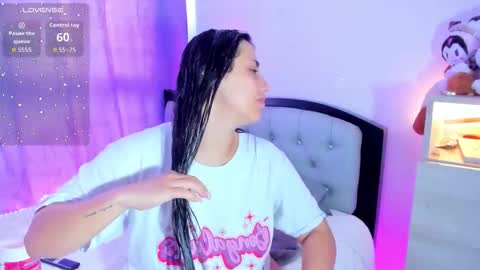 my_aleja_ online show from February 2026 01:14:02 PM