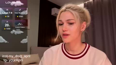 Snapshot of my_april chatting on September 2025 09:59:02 PM April online show from September 2025 09:59:02 PM