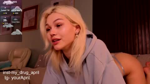 Snapshot of my_april chatting on October 2025 04:20:02 AM April online show from October 2025 04:20:02 AM