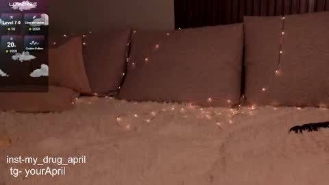 Snapshot of my_april chatting on October 2025 12:43:02 AM April online show from October 2025 12:43:02 AM