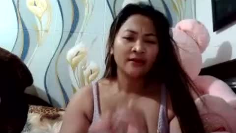 mia online show from July 2026 11:52:02 AM