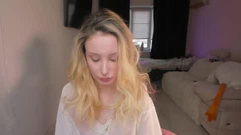 Diana online show from March 2025 01:50:02 PM