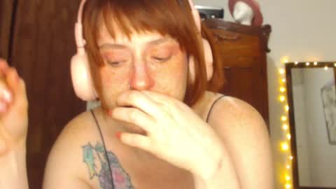     sara      i know you love me xoxox     online show from December 2024 04:47:01 AM