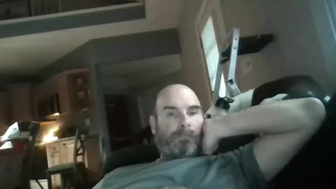 Snapshot of my_little_vienna_sausage chatting on November 2025 01:25:02 PM vienna online show from November 2025 01:25:02 PM