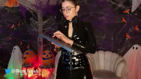 Maite online show from October 2025 11:05:01 AM