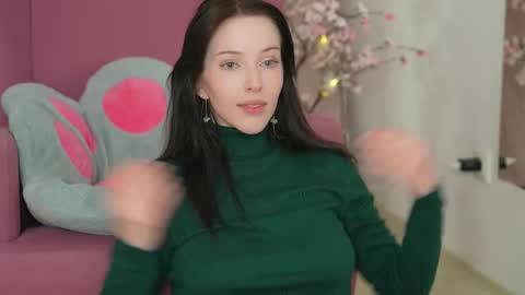 STELLA online show from November 2025 07:56:01 PM