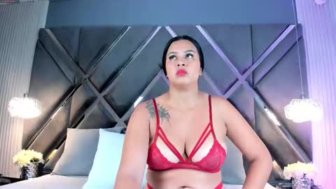 Snapshot of mya_evans chatting on October 2025 11:32:02 AM Mariana Evans online show from October 2025 11:32:02 AM