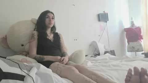 Snapshot of myagosling13 chatting on July 2026 06:10:02 PM miagosling NTMU Dont forget follow me online show from July 2026 06:10:02 PM