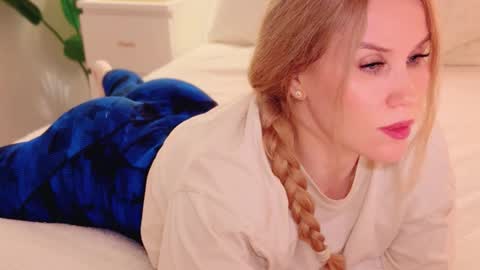 Mya-be Yours P online show from February 2026 09:48:02 PM