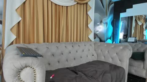 Snapshot of myc_hot chatting on January 2025 07:29:01 AM Kevin online show from January 2025 07:29:01 AM