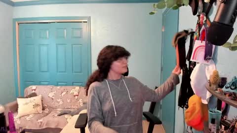 Grace online show from April 2026 07:58:02 PM