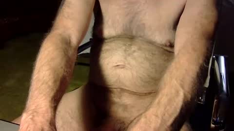 r-glenn-01 online show from October 2025 05:26:02 AM