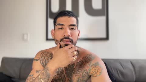 Myke esthetic online show from February 2025 09:58:02 PM